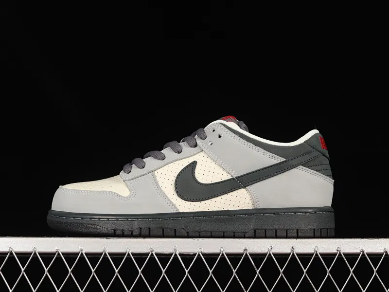 All categories Nk SB Dunk series Nk SB Dunk Low low-top sneakers Nk Dunk Low Pro SB smashed backboard fashion casual sneakers 304292-006